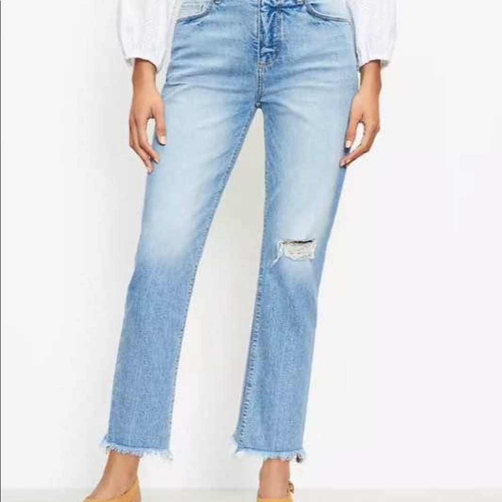 Loft Curvy Frayed High Rise Straight Crop Jeans